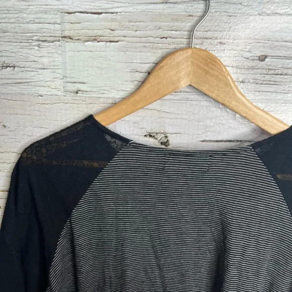 Minkpink gray black striped lace  dress mini size small - Picture 5 of 9